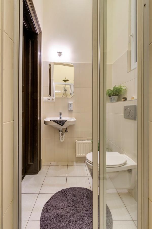 Real Klauzal Apartmán *